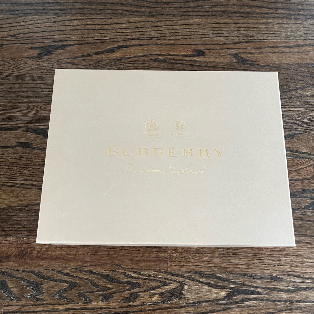 Burberry giftbox